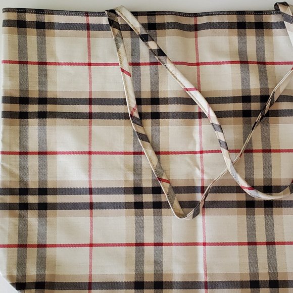 Burberry London Canvas Tote Bag - Picture 3 of 7